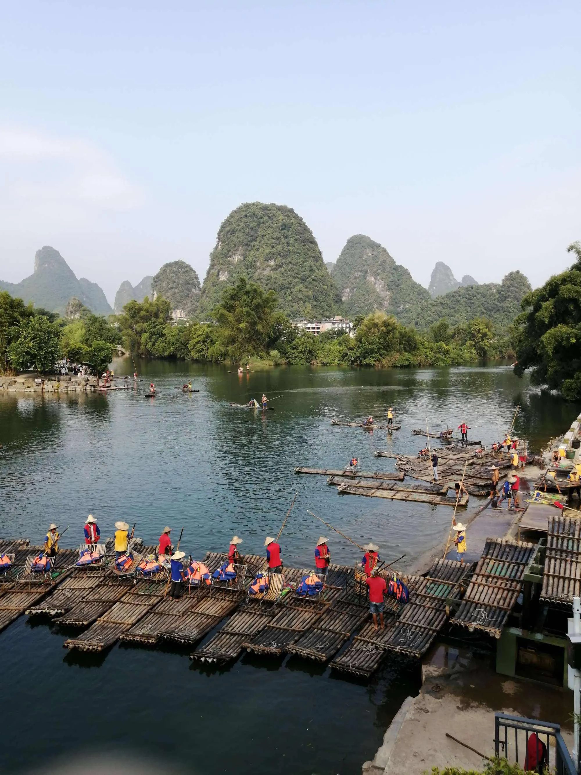 桂林市内景点有哪些(桂林市内景点有哪些地方)