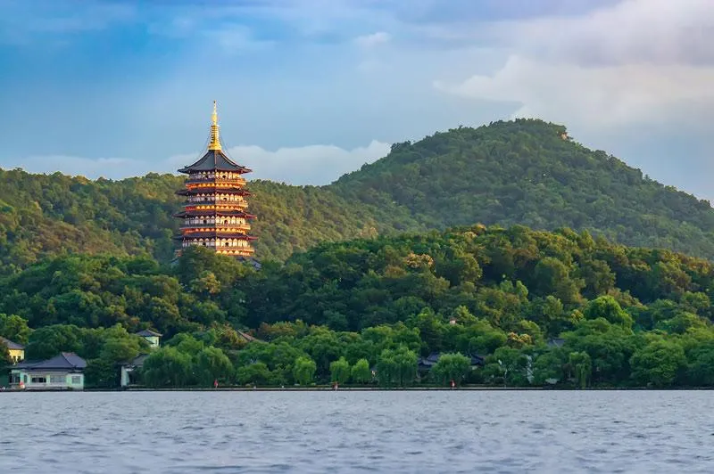 杭州旅游风景(杭州旅游风景区是哪个股票公司)