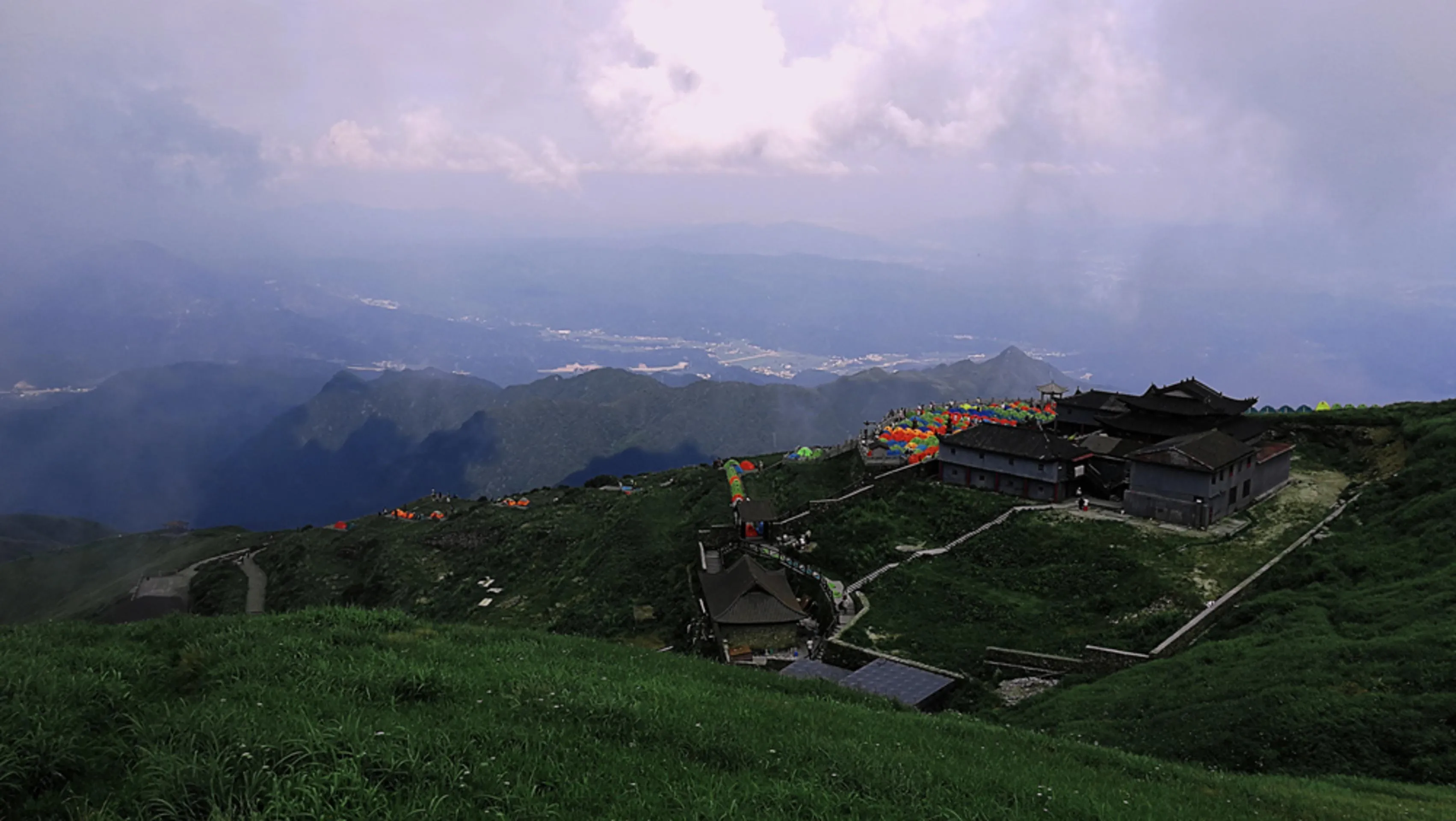 武功山风景图片(武功山风景图片全图夜晚)