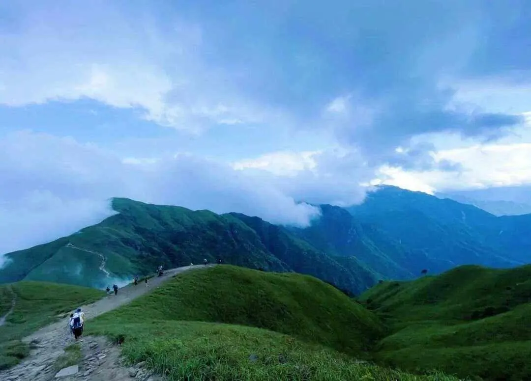 武功山景点图(武功山景点图片真实)