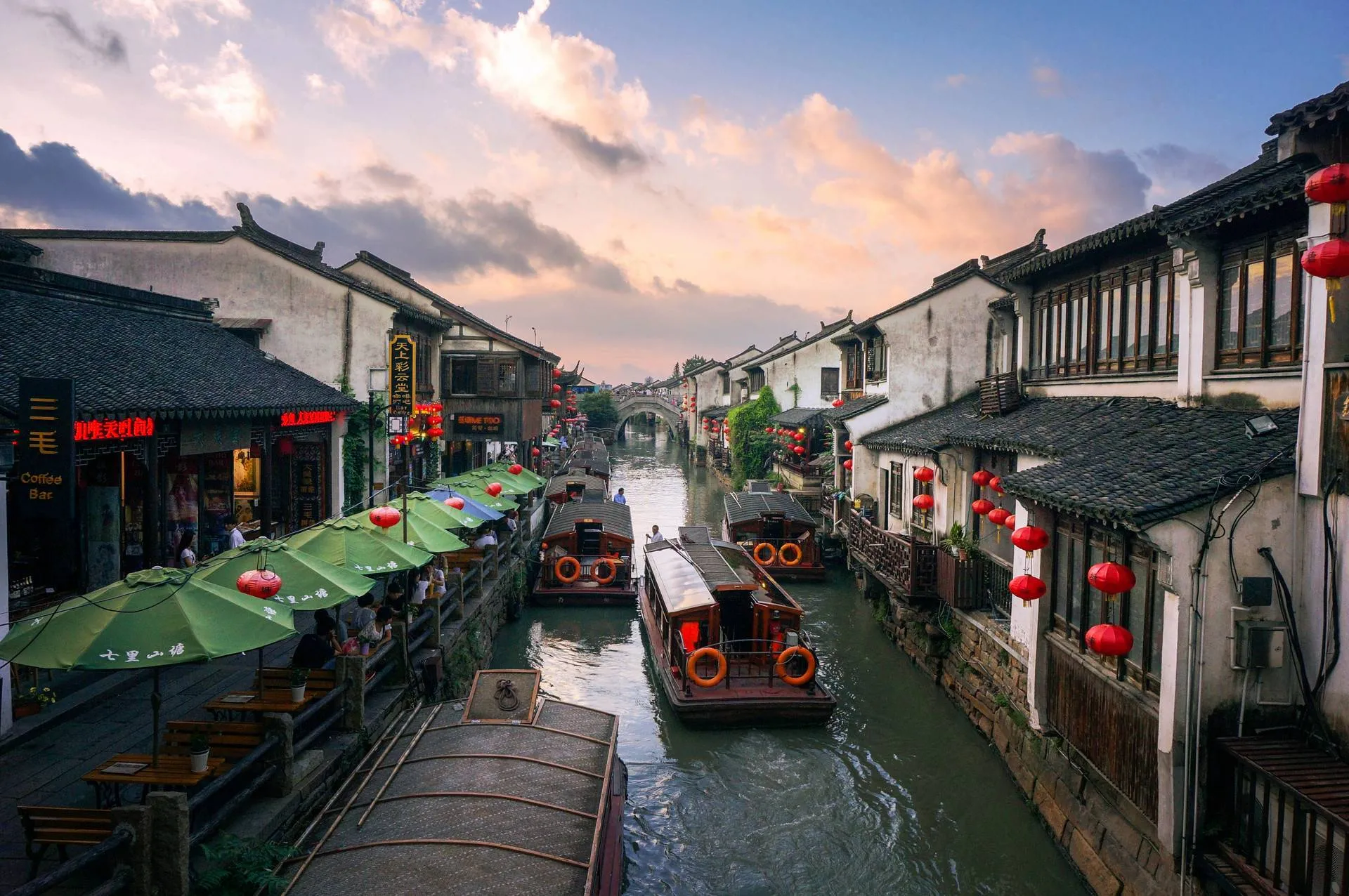 南京和杭州旅游哪个好(南京和杭州旅游哪个好一点)