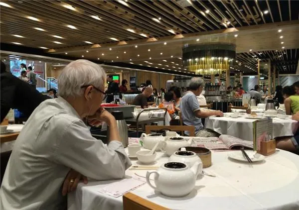 广州带老人家去哪里玩(广州有什么适合老人家去的景点)