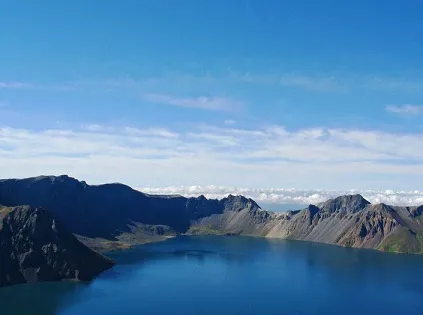 庐山是哪个省份的旅游景点(庐山是哪个省份的旅游景点啊)