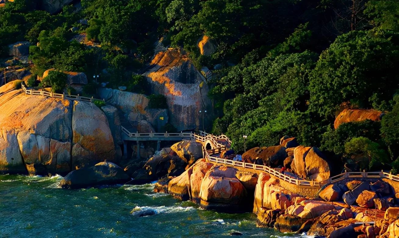 广东海边旅游推荐(广东海边旅游推荐地方)