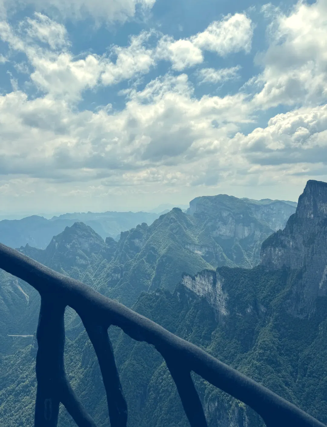 张家界旅行社张家界游(张家界旅行社股份有限公司)