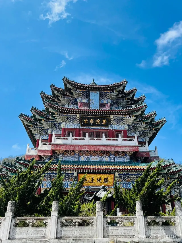 张家界天门山风景区简介(张家界天门山风景区简介图片)