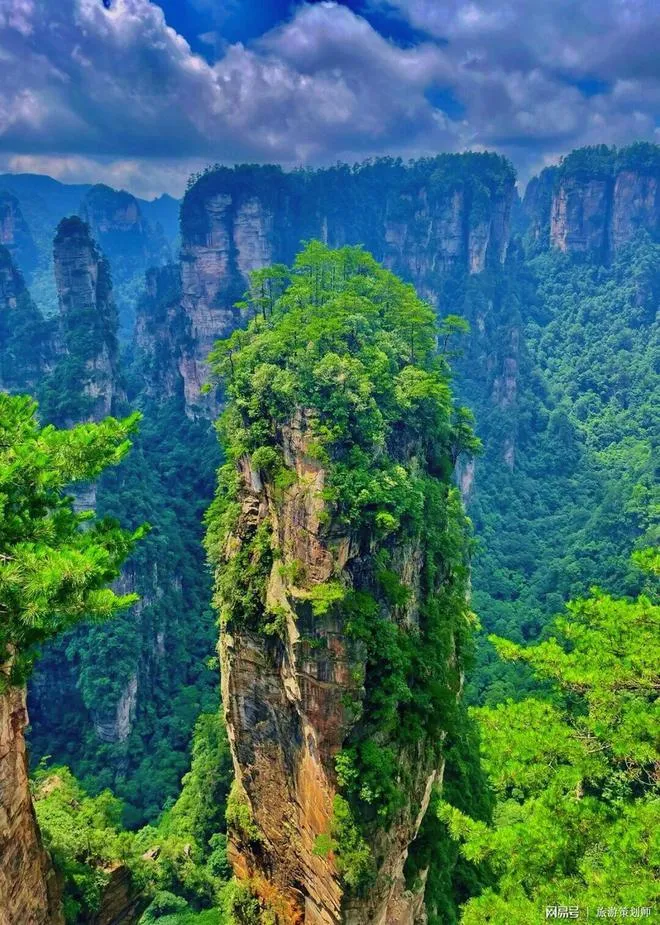 张家界风景区旅游淡季是几月份(张家界风景区旅游淡季是几月份开始)