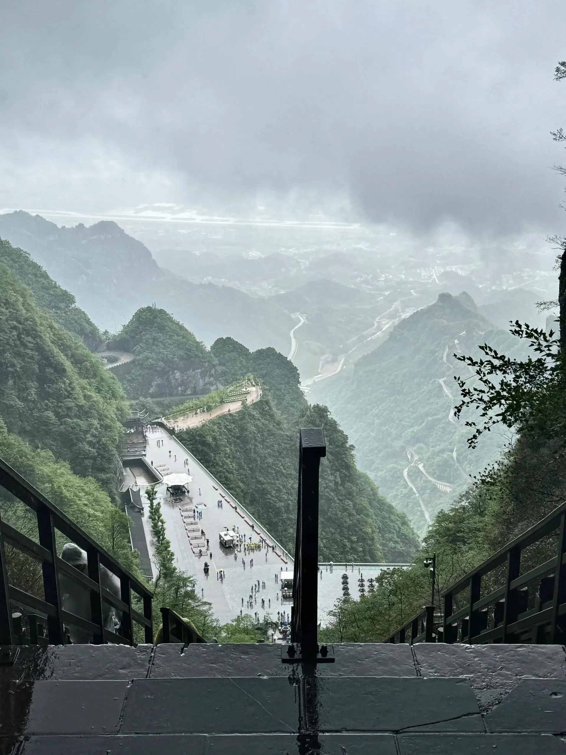 张家界天门山游玩全攻略(张家界天门山景区游玩攻略)