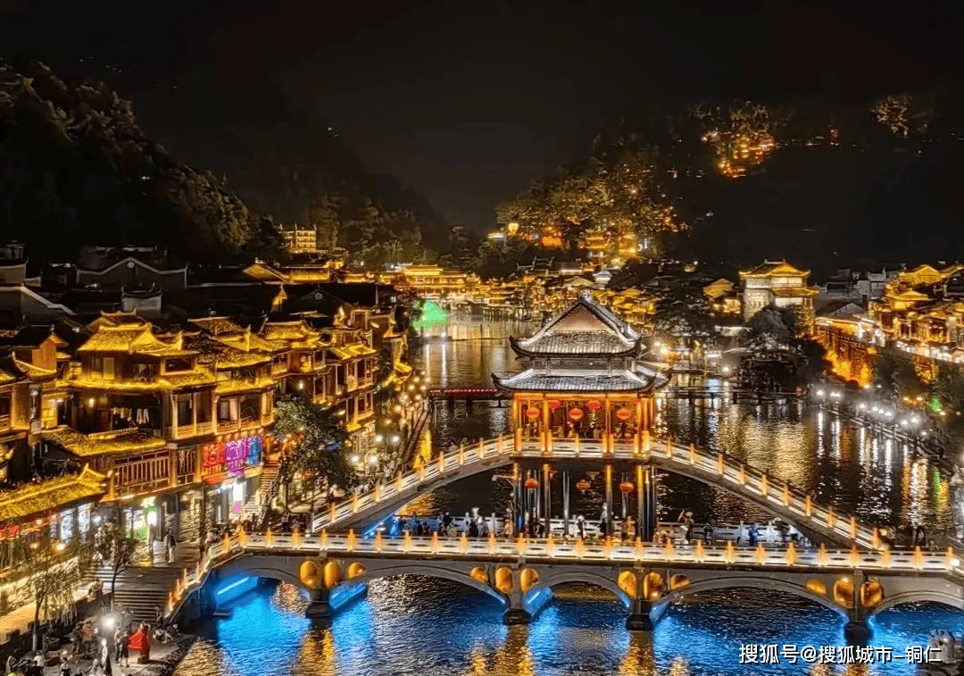张家界和张家界旅游(张家界张家界旅游攻略和费用)