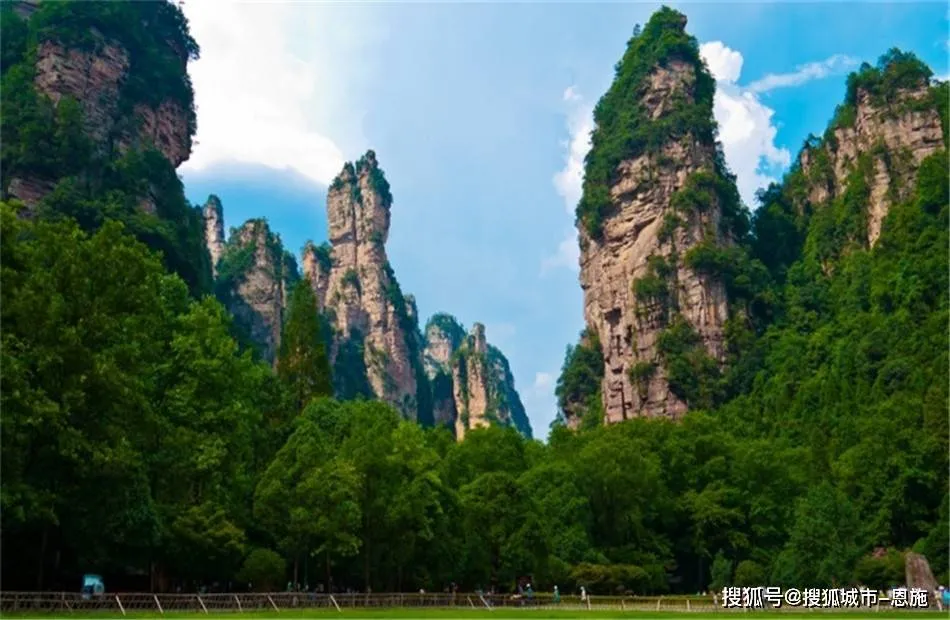 张家界旅游榜单(张家界知名旅游景点)