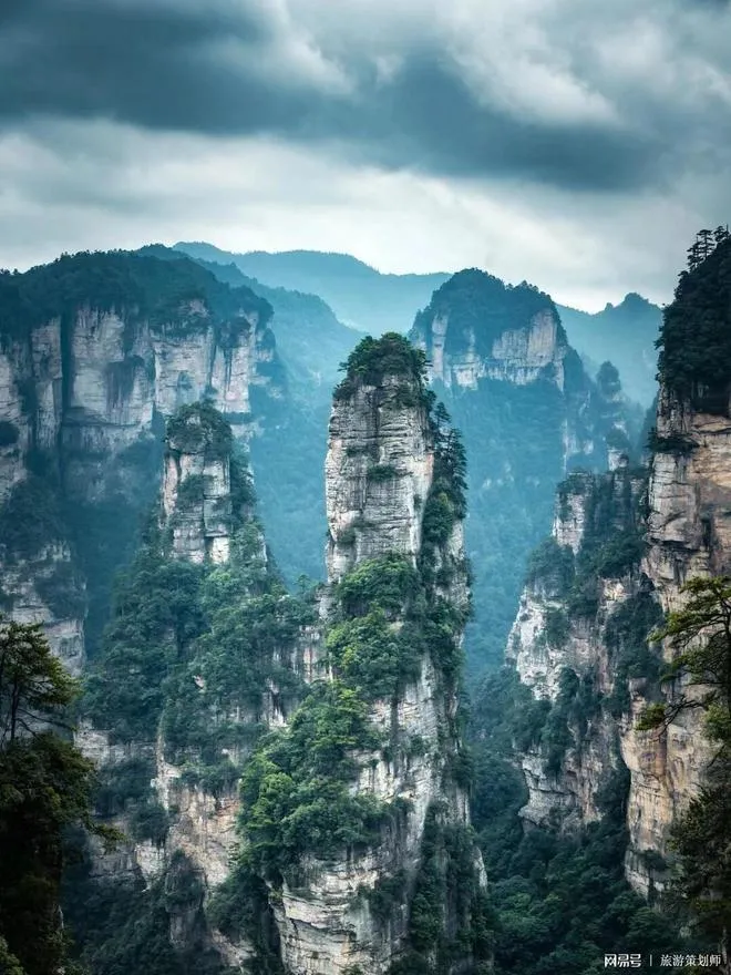 自驾张家界旅游攻略(自驾张家界旅游攻略路线)