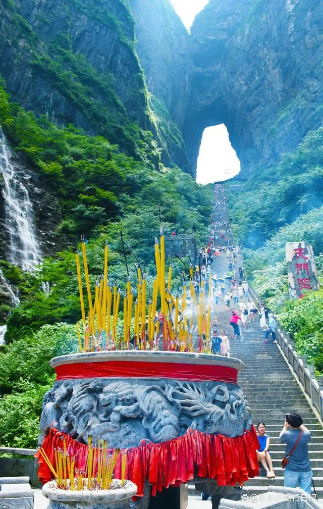 张家界天门山有啥好玩的(张家界天门山有哪些好玩的)