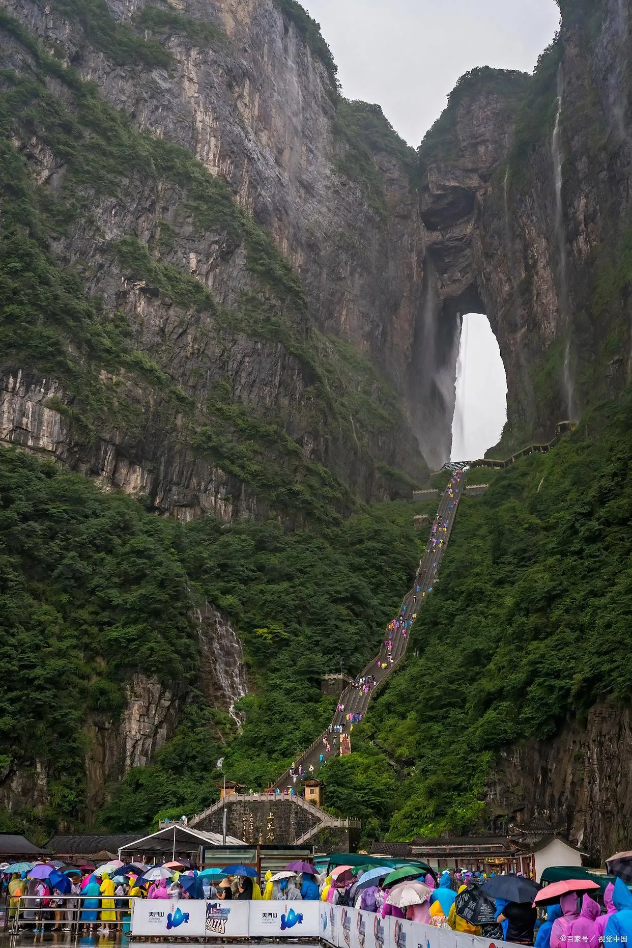 张家界天门山景观(张家界天门山景观介绍)