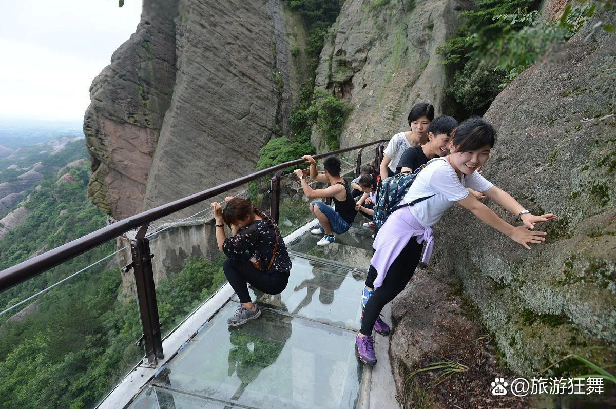 7天张家界旅游攻略(张家界旅游攻略自由行七天)