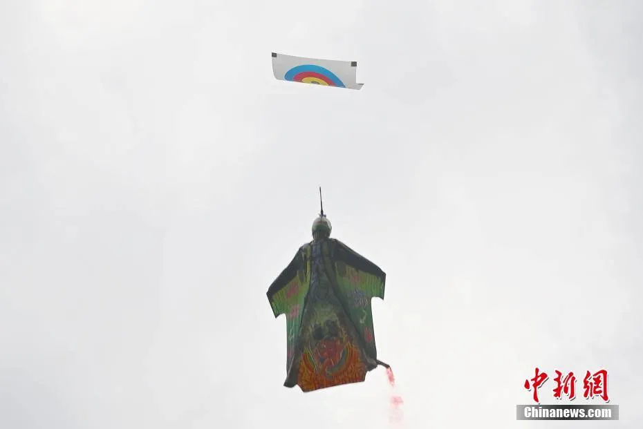 张家界天门山张树鹏(张家界天门山文案短句干净)