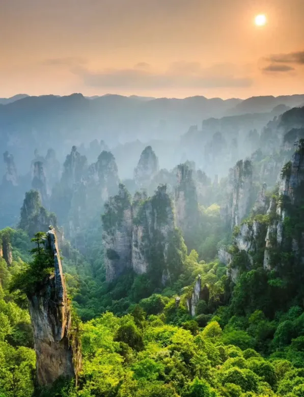 张家界天门山旅游必去十大景点(张家界天门山旅游攻略自由行三天)