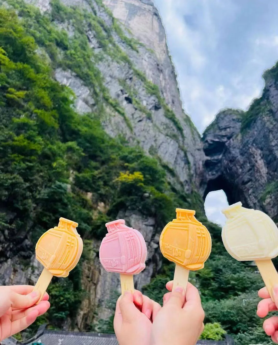 上海去张家界旅游攻略(上海去张家界旅游攻略一日游)
