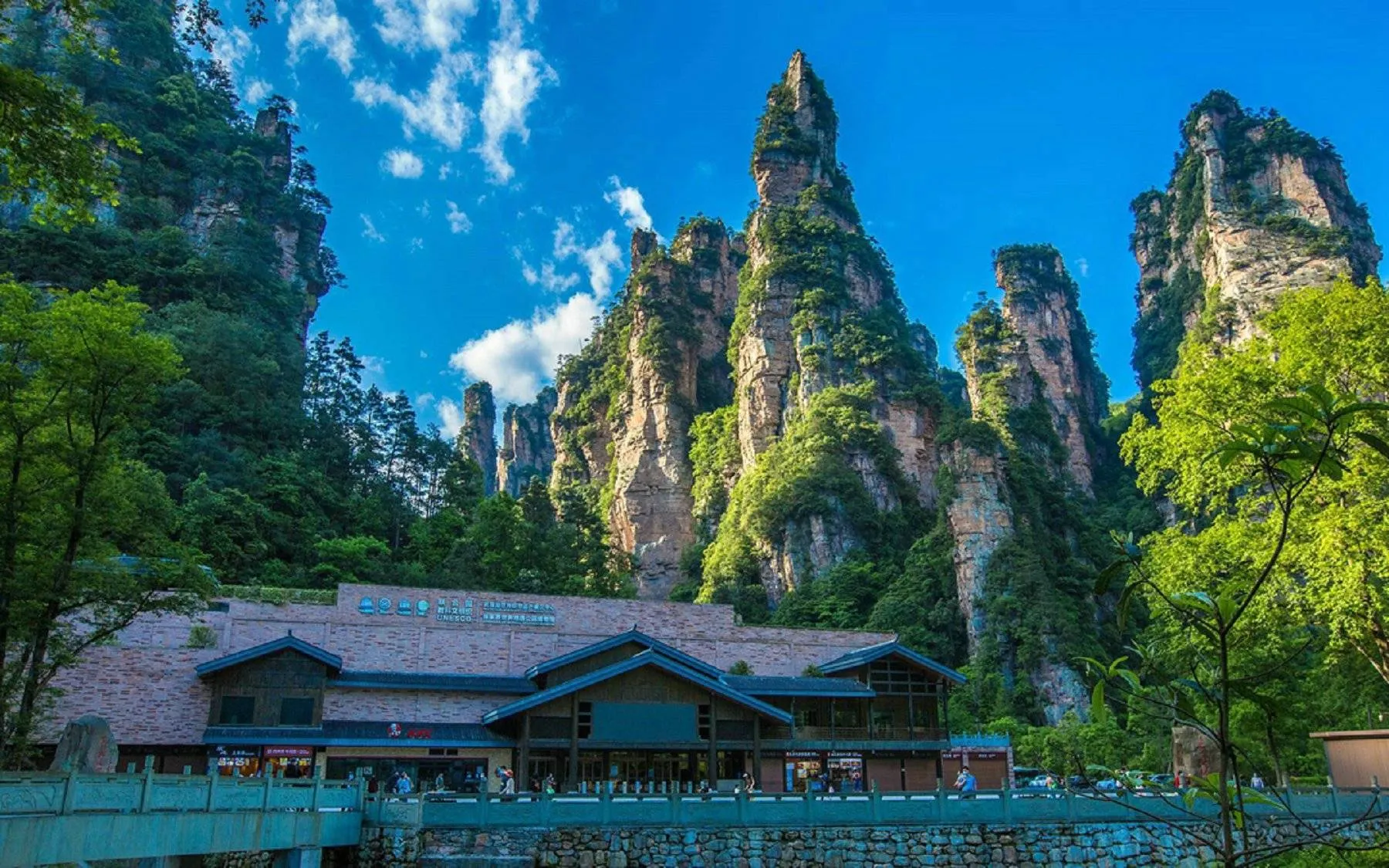 凤凰古城张家界攻略旅游攻略自由行(张家界凤凰古城旅游,行程路线要怎样安排?) 凤凰古城张家界攻略旅游攻略自由行(张家界凤凰古城旅游,行程路线要怎样安排?)