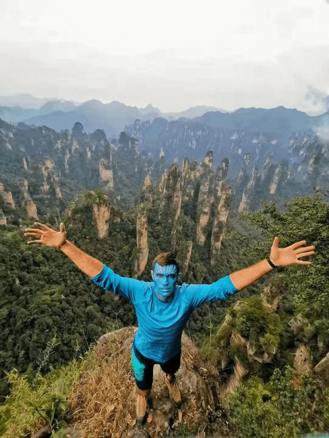 张家界旅游爆满(张家界旅游爆满事件)