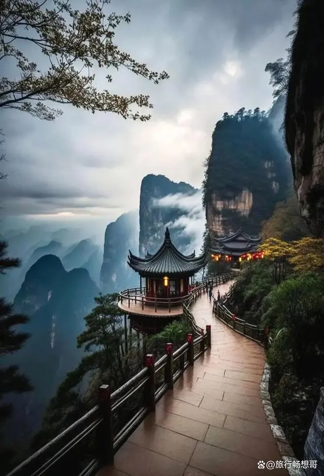 湖南天门山风景区(湖南天门山风景区图片)