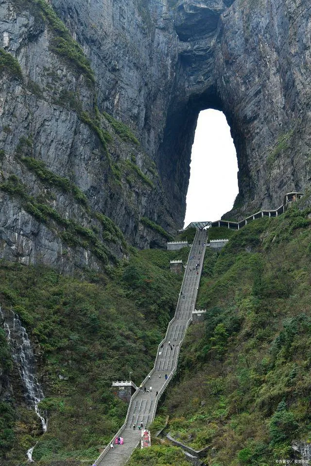 张家界天门山旅游两日游(张家界天门山国家森林二日游)
